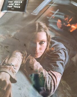 Prodám LP Vinyl Picture Disk Holly Humberstone - 2