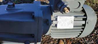 Elektromotor s převodovkou ZG0 KPR 63 K4 0,25 kW - 2