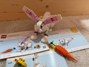 Lego, Bílí králík - 2