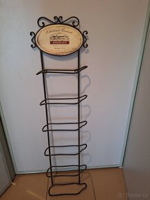 Stojan na víno. - 2