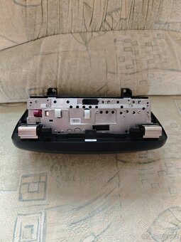 Rádio BMW 1 R87 - 2