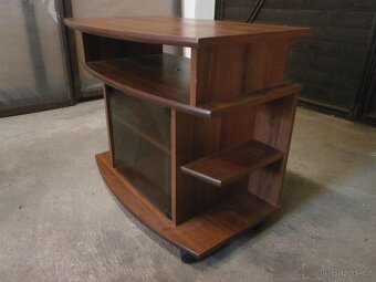 TV stolek - 2