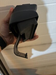 Komplet střešní nosič Thule s teleskopickými tyčemi - 2