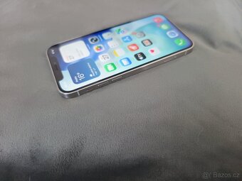 Apple iPhone 12 Pro - 2