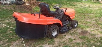 Zahradní traktor - 2