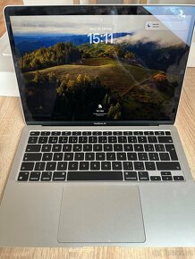 MacBook Air 13”/ M1//Chip/ 256gb 14000kč - 2