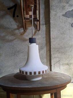 Lustry. - 2