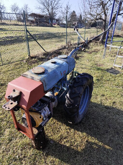 Motorobot PF62 - 2