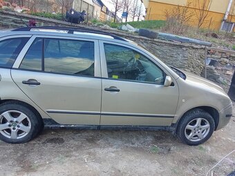 Prodám ŠKODA fabia 1,4 16 ventil - 2