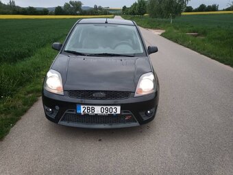 Ford fiesta 1,6 TDCi ST - 2