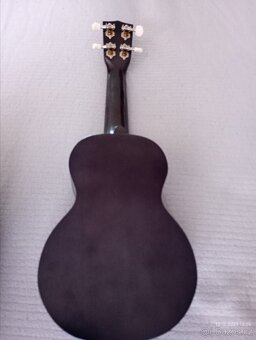 Ukulele - 2