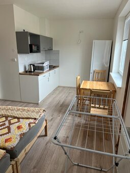 Pronájem bytu 1+kk 27 m² Brno, Tovární - 2