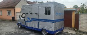 Konibus,prepravnik koni do 3,5t,Ridicak B - 2