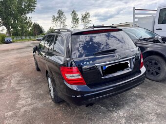 Mercedes w204 C200cdi rv2012 náhradní díly - 2