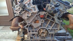 Jaguar S Type 2,5 V6 benzin 144 KW - 2