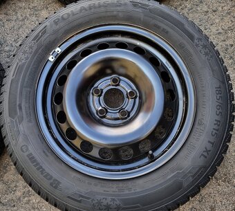 Zimní kola Fabia 4 VW polo 15" 5X100 ET40 185/65 R15 - 2