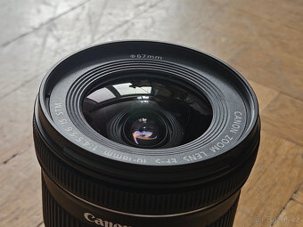 Canon EF-S 10-18mm f/4-5.6 - 2