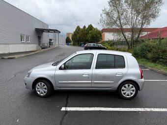 RENAULT CLIO 1,2i 43kW - rok 2008 - Klimatizace - 2