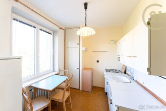 Světlý 3+1 ve Vyškově k rekonstrukci: balkon, sklep, klid... - 2