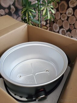 Pomalý hrnec TOMADO - 2