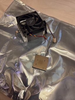 AMD Athlon II X3 455 – 3jádrový procesor, 3,3 GHz, AM3 - 2