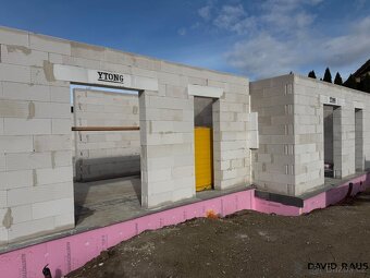 Prodej rodinného domu 5+kk s pozemkem (437 m²), ul. Syrovick - 2