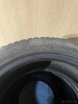 Zimní pneumatiky 245/45r18 - 2