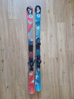 Dětské freestyle lyže OXskis 145cm - 2