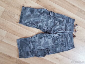 Kraťasy, kapsáče - 2