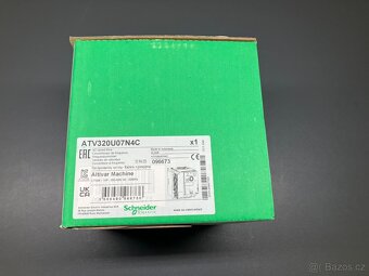 Frekvenční měnič Schneider ATV320U07N4C, 0,75kW, 3x400V - 2