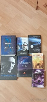 Více knih na prodej - 2