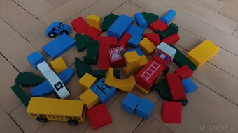 Dřevěná stavebnice - barevné město - 2