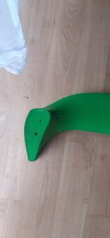 Křídlo škoda favorit - 2