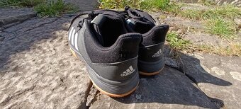 Sálové boty Adidas vel.42 - 2