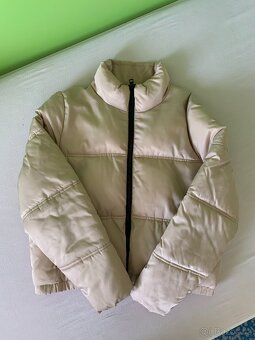 Dívčí zimní bunda, velikost S - 2