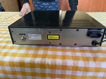 CD přehrávač Sony - 2