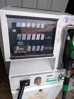 Tankovací stojan BENČ - 2