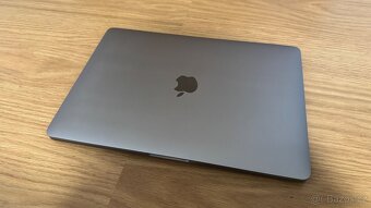 Apple MacBook Pro 13,3", M1, 8GB RAM, 250GB SSD - 2