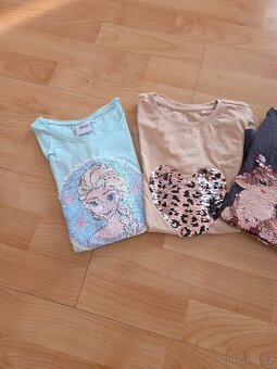 Holčičí set triček - vel. 128 - 2