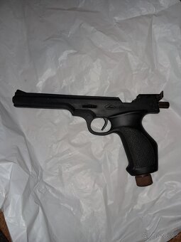 Vzduchová pistole Lov 21 - 2