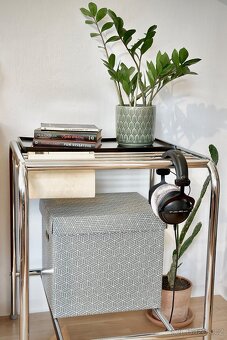 Chromový stolek - 2