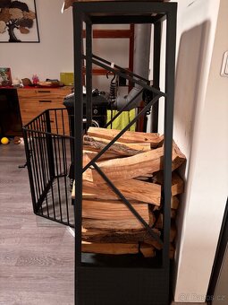 Stojan na dřevo- ruční výroba - 2