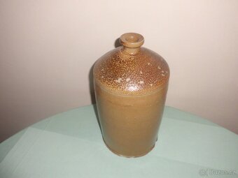 Starý kameninový demižon - 2