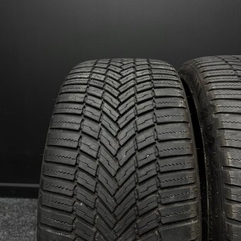2ks pneu Bridgestone 225/40/19 93Y - 2