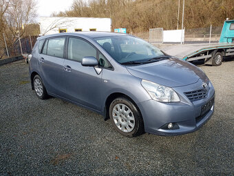 Prodám Toyota Verso 2,0 D-4D - 2