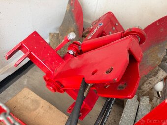 Jednoradliční pluh za malotraktor cat.1 - 2