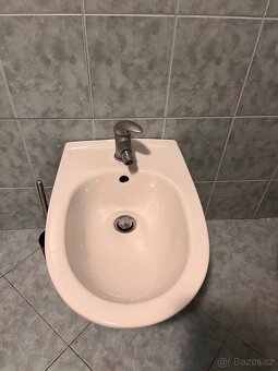 WC a bidet - 2