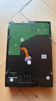 Seagate Exos 7E8 8TB - 2