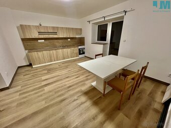 Pronájem bytu 2+1, Hranice na Moravě, ev.č. 01682 - 2