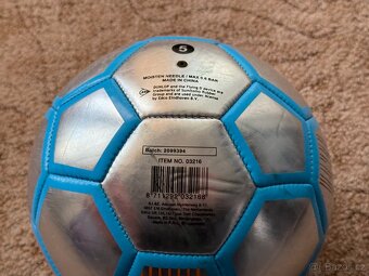 Fotbalový míč Dunlop, velikost 5 - 2